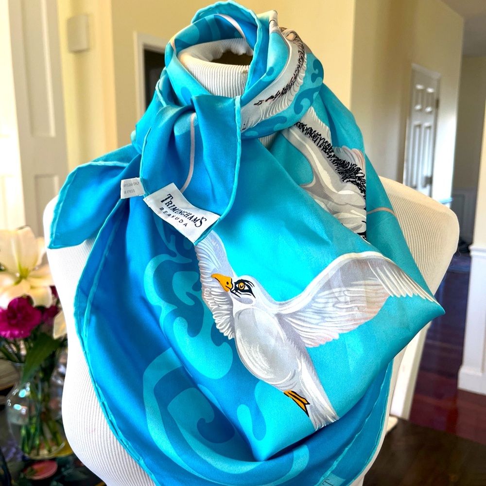 Vintage Triminghams Bermuda 100% Silk Scarf Sea Birds Gulls 34” Blue Turquoise